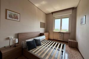 Stanza in appartamento di 113 m² a Milano