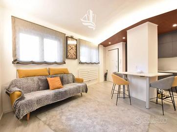 Gries - Bilocale affittato su due livelli in zon