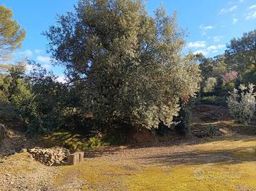 Terreno di 3470 m² a Itri