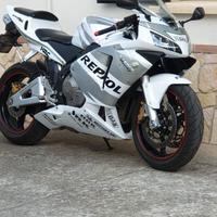 Honda CBR 600 RR 2004  pochi kilometri 