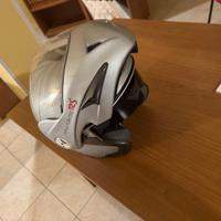 Casco modulare