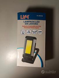 LAMPADA DA LAVORO