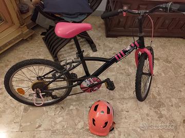Bicicletta 20 con casco 