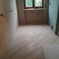 Muratore piastrellista specializzato