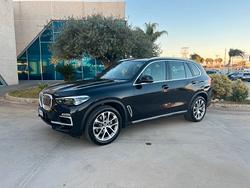 BMW X5 xdrive30d Anticipo €13.500 noleggio no scor