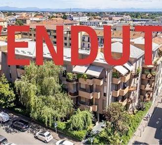 Appartamento di 232 m² con 4 locali e box auto dop