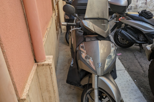 Peugeot geopolis 300 anno 2011