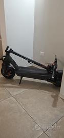 monopattino elettrico 