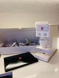 Macchina Caffé illy !!!NUOVA!!!