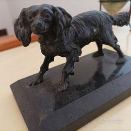 Bronzo scultura cane da caccia
