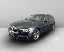 BMW Serie 5 G31 2017 Touring - 520d Touring U11686