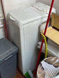 Lavatrice Indesit WITL66 carica dall’alto