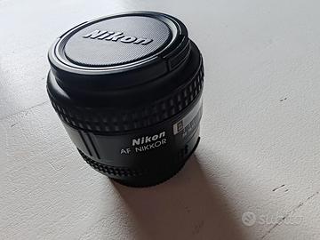Nikon obiettivo nikkor 28mm  f2.8