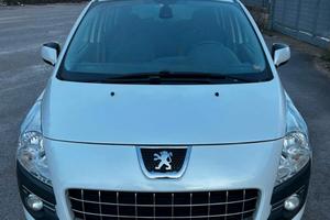 Pegeut 3008 1.6 HDi 112CV Active