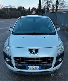 Pegeut 3008 1.6 HDi 112CV Active