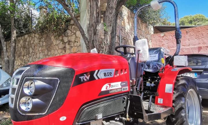 Trattore NUOVO VST 918 18 CV Mitsubishi + Fresa