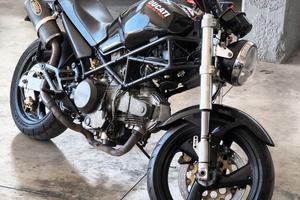Ducati monster 600