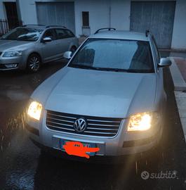 Volkswagen Passat station wagon