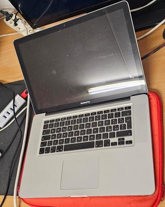 Mac Book Pro Mid 2010 i5 8GB SSD 512