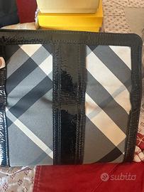 Portafoglio burberry
