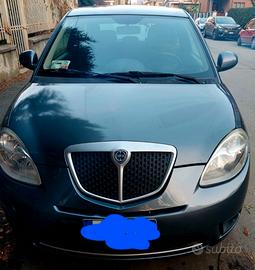 Lancia Y 1200 cc benzina- IDEALE PER NEOPATENTATI!