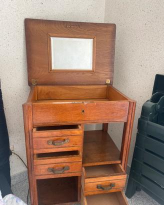 Comodino antico in legno con specchio