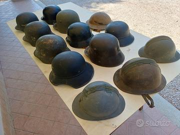 Elmetti militari varie nazionalità ed altro