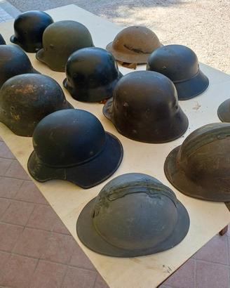 Elmetti militari varie nazionalità ed altro