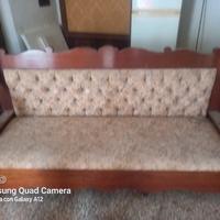 divano con cassettone