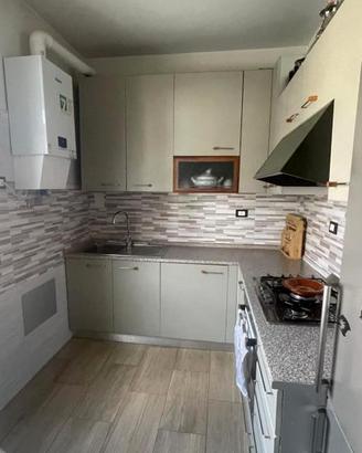 Trilocale ristrutturato con box e cantina