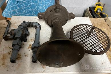 Cimelio Ferroviaro Tromba del treno