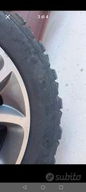 4 gomme tassellate 175 65 r15 con cerchi