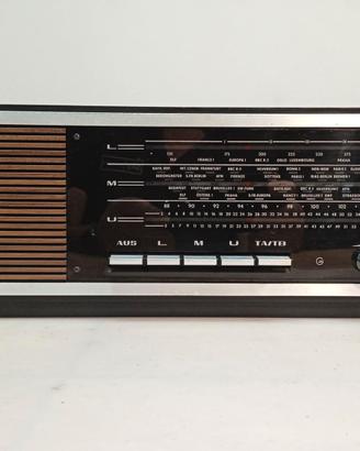 RADIO VINTAGE GRUNDIG
