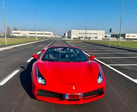 Ferrari 488 spider scarico Capristo noleggiami