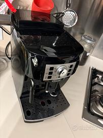 Macchina del caffe  professionale De Longhi Magnif