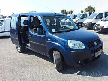 Fiat doblo 1.9 mtj 120 cv vetrato 5 posti