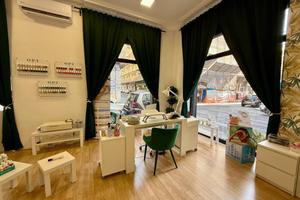 Bottega 7 luci LOCATA (Via Oliveto Scammacca)