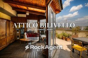 Attico / Mansarda di 80 m² con 4 locali a Roma