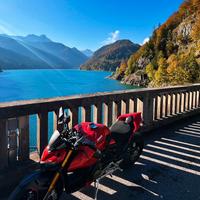Ducati Streetfighter V4S