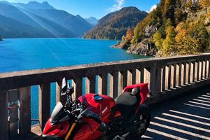 Ducati Streetfighter V4S