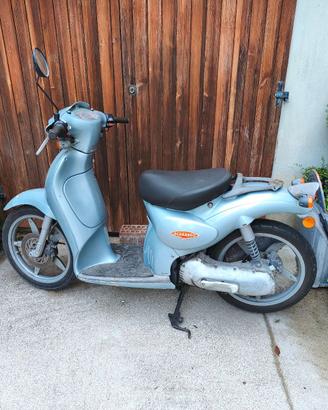 scarabeo 50cc in discreto stato