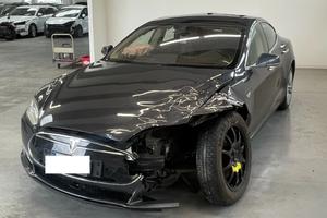 Tesla Model S  85 2015 supercharged illimitate