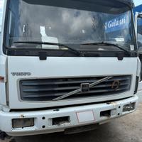 Ricambi volvo FL 220