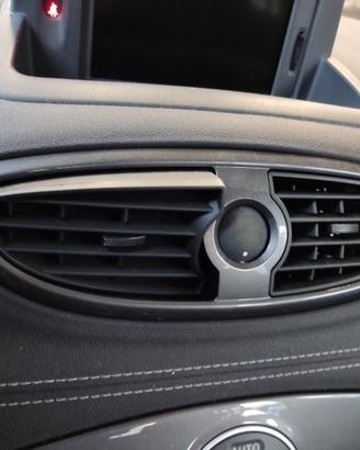 Bocchetta clima centrale RENAULT CLIO del 2011