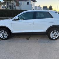 Volkswagen T-Roc 2.0 TDI SCR 150 CV DSG Advanced B