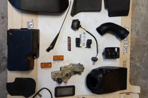 Fiat Uno Turbo ricambi carrozzeria