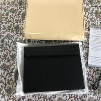 Cover iPad 10,9" con predisposizione per Tastiera