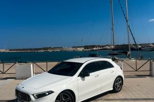 Mercedes classe a 180d premium amg