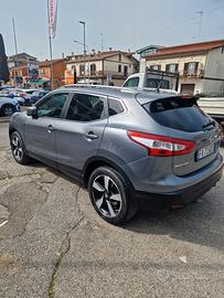 nissan qashqai 360 j11 1.6 diesel 2015
 automatico