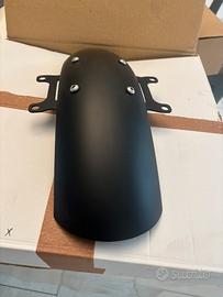 Parafango anteriore cafè racer per Guzzi v7 850